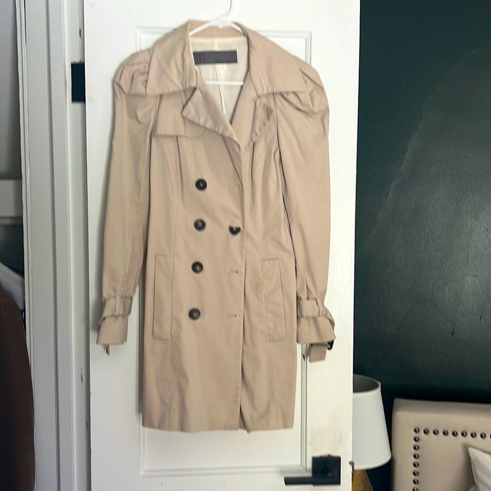 Medium Zara trench coat - good condition